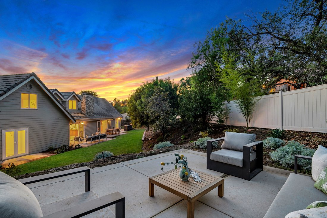 Casa a Agoura Hills, California, Stati Uniti 3 - 18716451