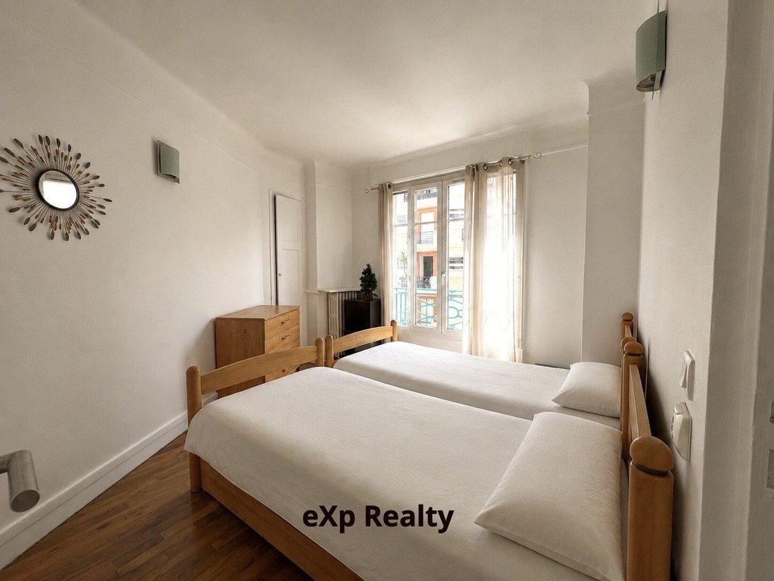 Apartamento en Violet Commerce, Paris 15e Arrondissement, París 5 - 18433372