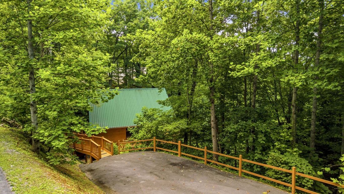 House in Gatlinburg, Tennessee, United States 2 - 18718534