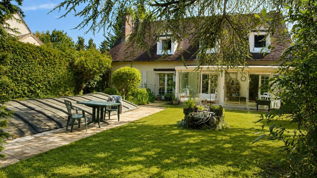 Casa a Clairefontaine-en-Yvelines, Isola di Francia, Francia 1 - 16822633
