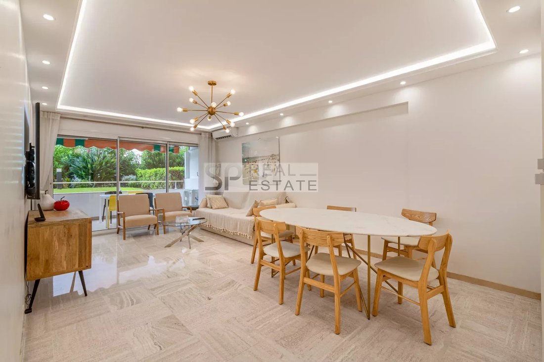 Appartement à La Source, Cannes, France 1 - 18716941