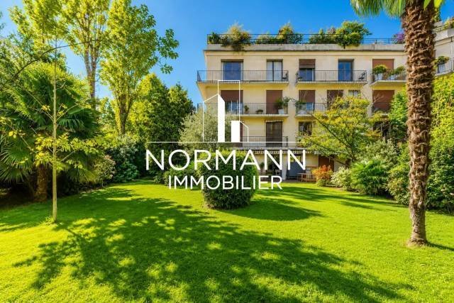 Appartamento a La Plaine des Sablons, Neuilly-sur-Seine, Francia 1 - 18439625