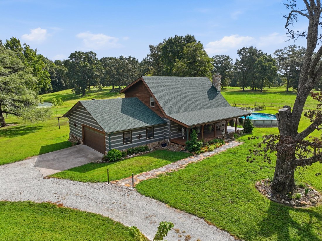 Farm Ranch in Caulfield, Missouri, United States 4 - 18718106