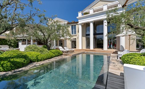 Haus in Grimaud, Provence-Alpes-Côte d'Azur, Frankreich 1