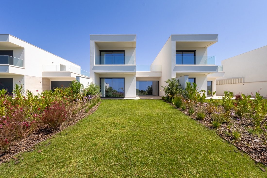 House in Ferragudo, Algarve, Portugal 1 - 15913363