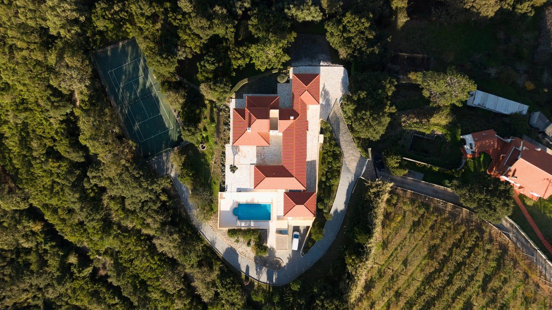 House in Usseira, Leiria District, Portugal 1 - 18717308