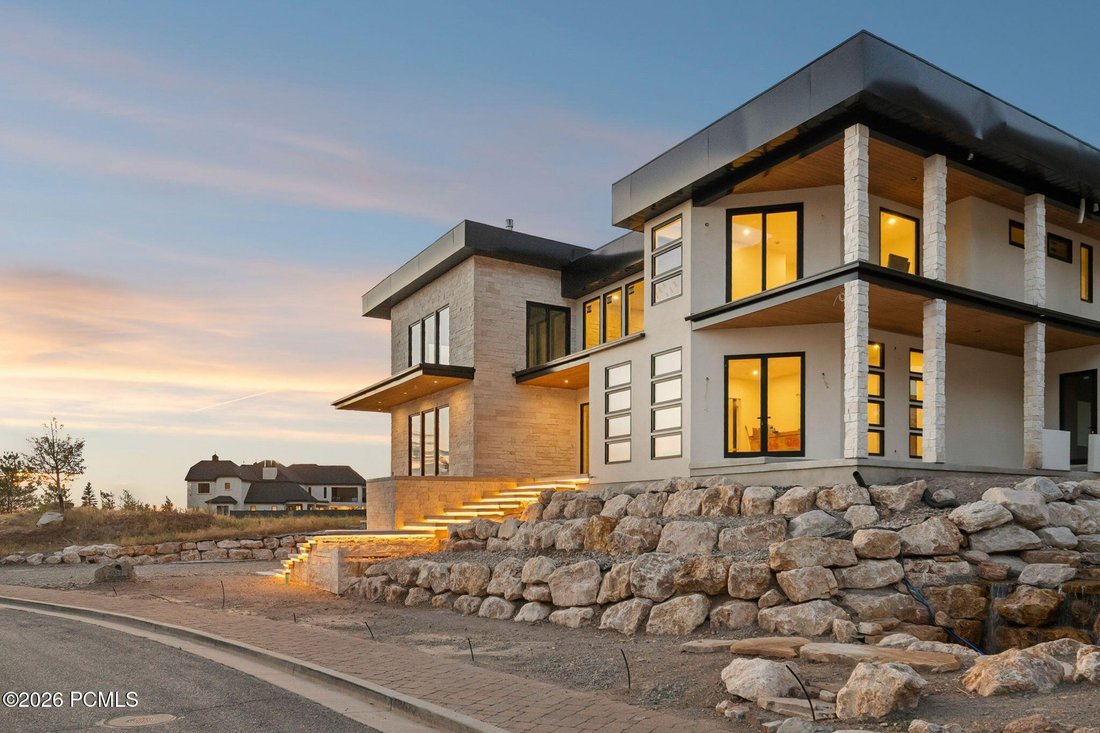 House in Cottonwood Heights, Utah, United States 3 - 18718078