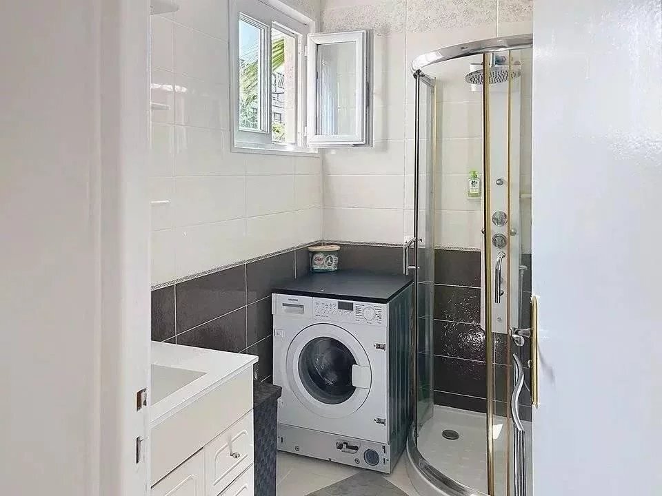 Apartment in Liberation, Nice, France 3 - 18717274