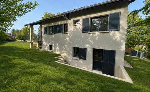 Casa a Francheville le Haut-Bruissin, Francheville, Francia 1