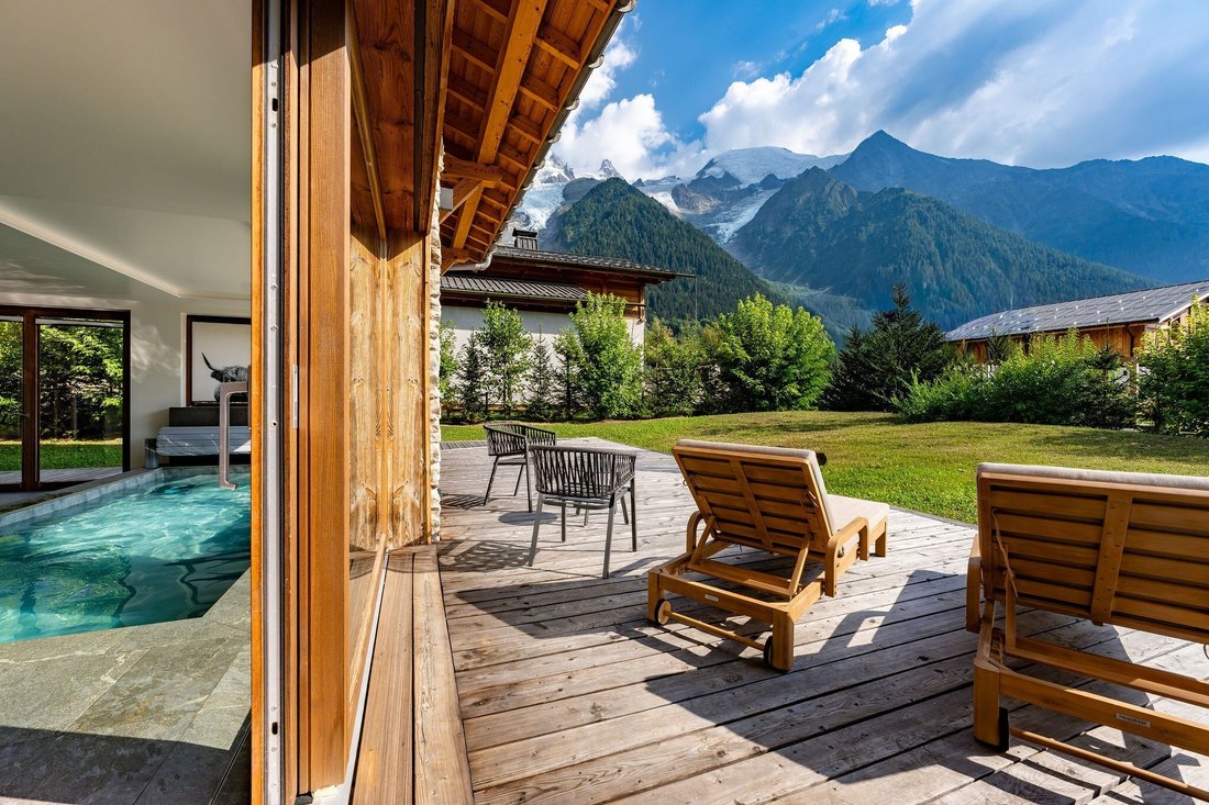 House in Chamonix-Mont-Blanc, Auvergne-Rhône-Alpes, France 1 - 15135939