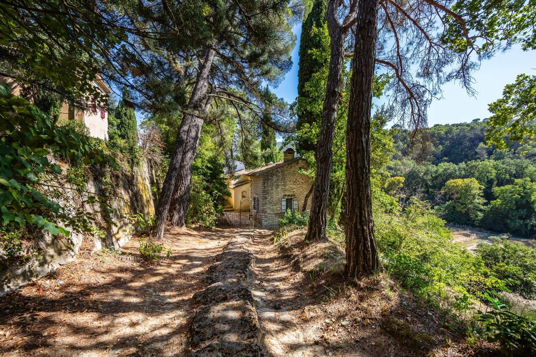 Anwesen in Ménerbes, Provence-Alpes-Côte d'Azur, Frankreich 2 - 18716977