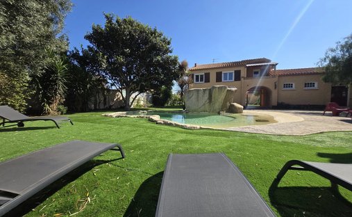 Casa de Campo en Ouest, Bompas, Francia 1