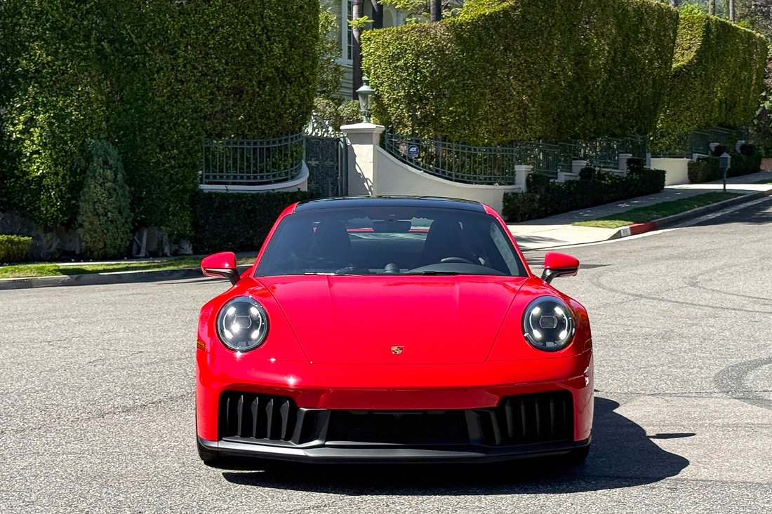 Coupe in West Hollywood, CA, United States 2 - 18716843