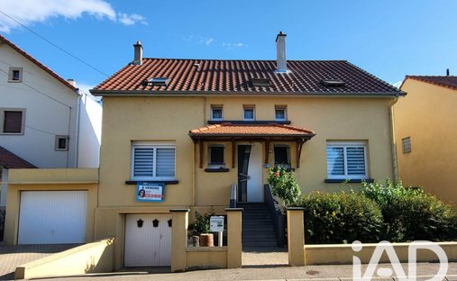 Haus in Rte de Thionville Est - Rue des Prés Nord, Maizières-lès-Metz, Frankreich 1