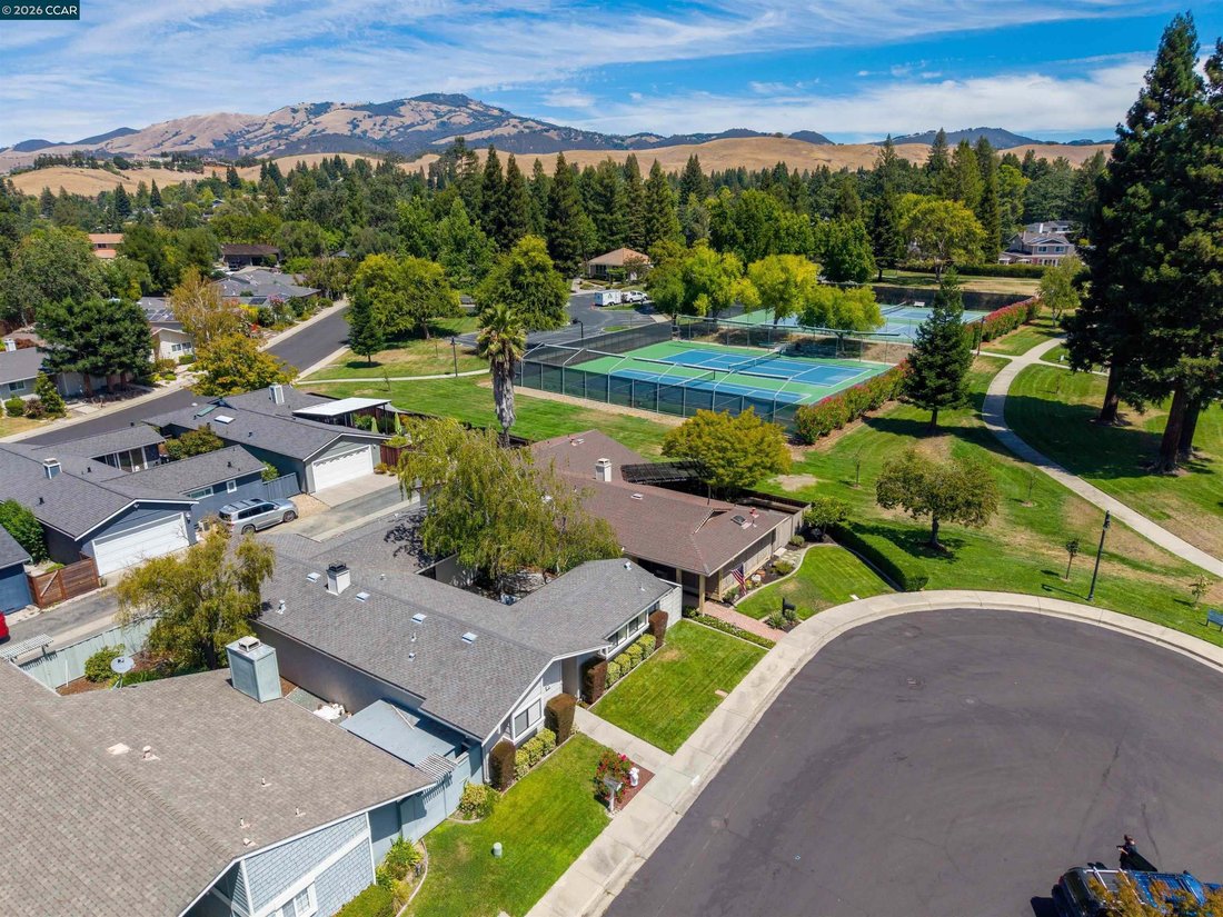 House in Danville, California, United States 4 - 18719136