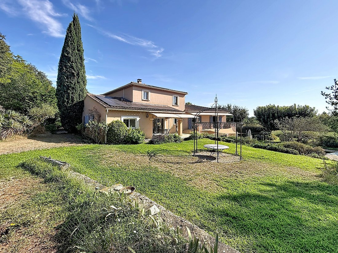Villa a Roquemaure, Occitania, Francia 1 - 18717563