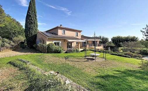 Villa a Roquemaure, Occitania, Francia 1