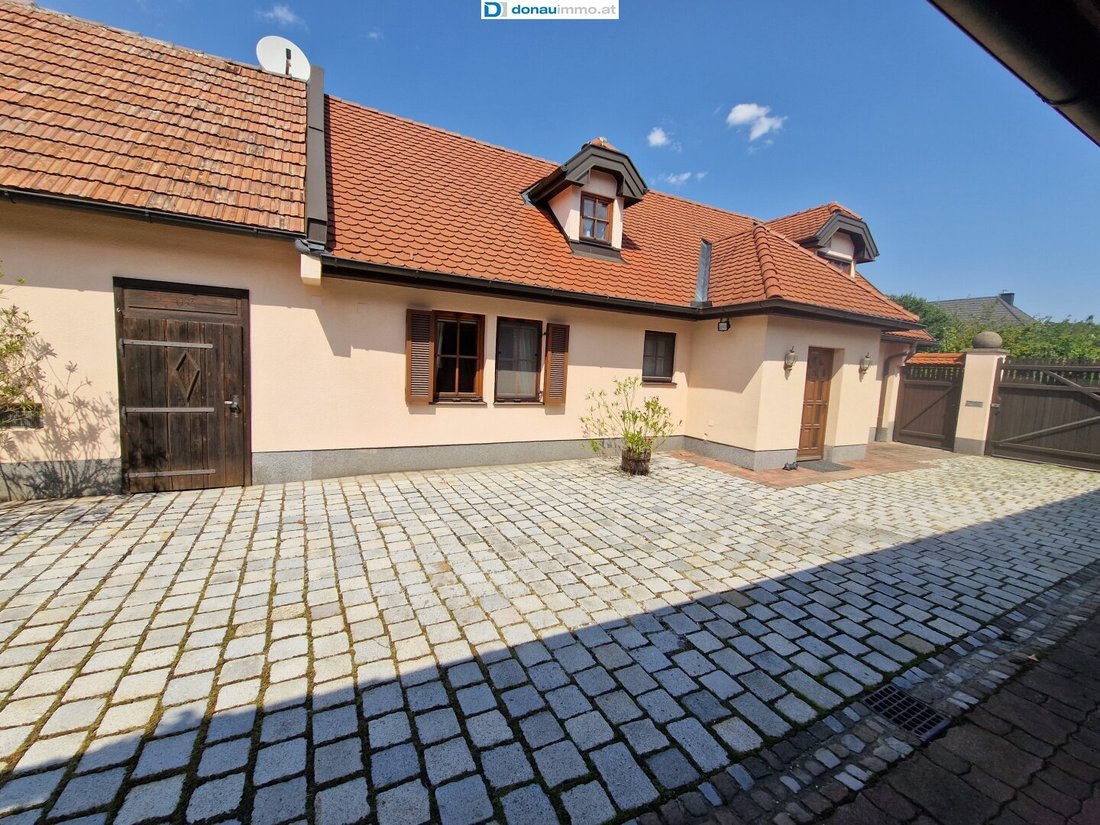 Casa a Ternitz, Bassa Austria, Austria 1 - 18717436
