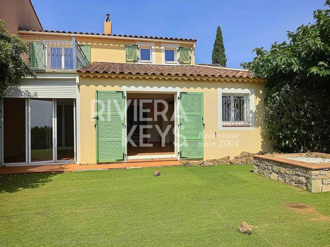 Maison à Ecarts, Roquebrune-sur-Argens, France 2 - 18717213