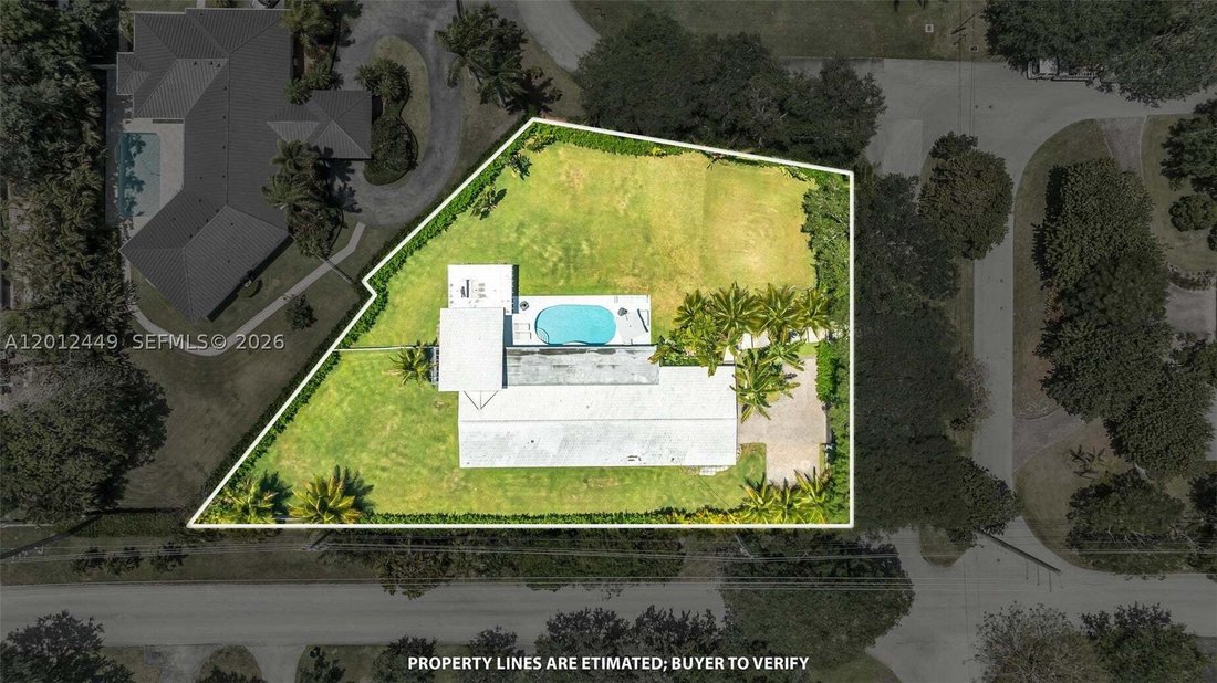 Casa a Coral Gables, Florida, Stati Uniti 2 - 17841485
