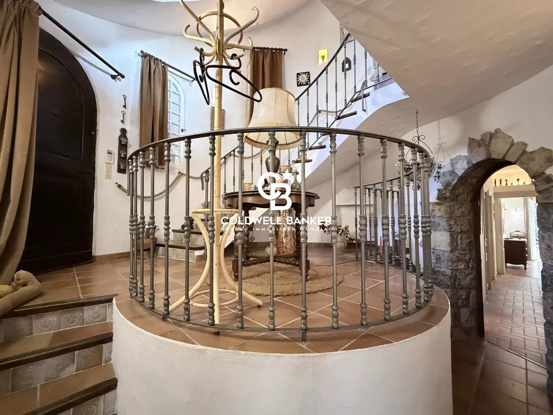 House in Grimaud, Provence-Alpes-Côte d'Azur, France 2 - 18719682