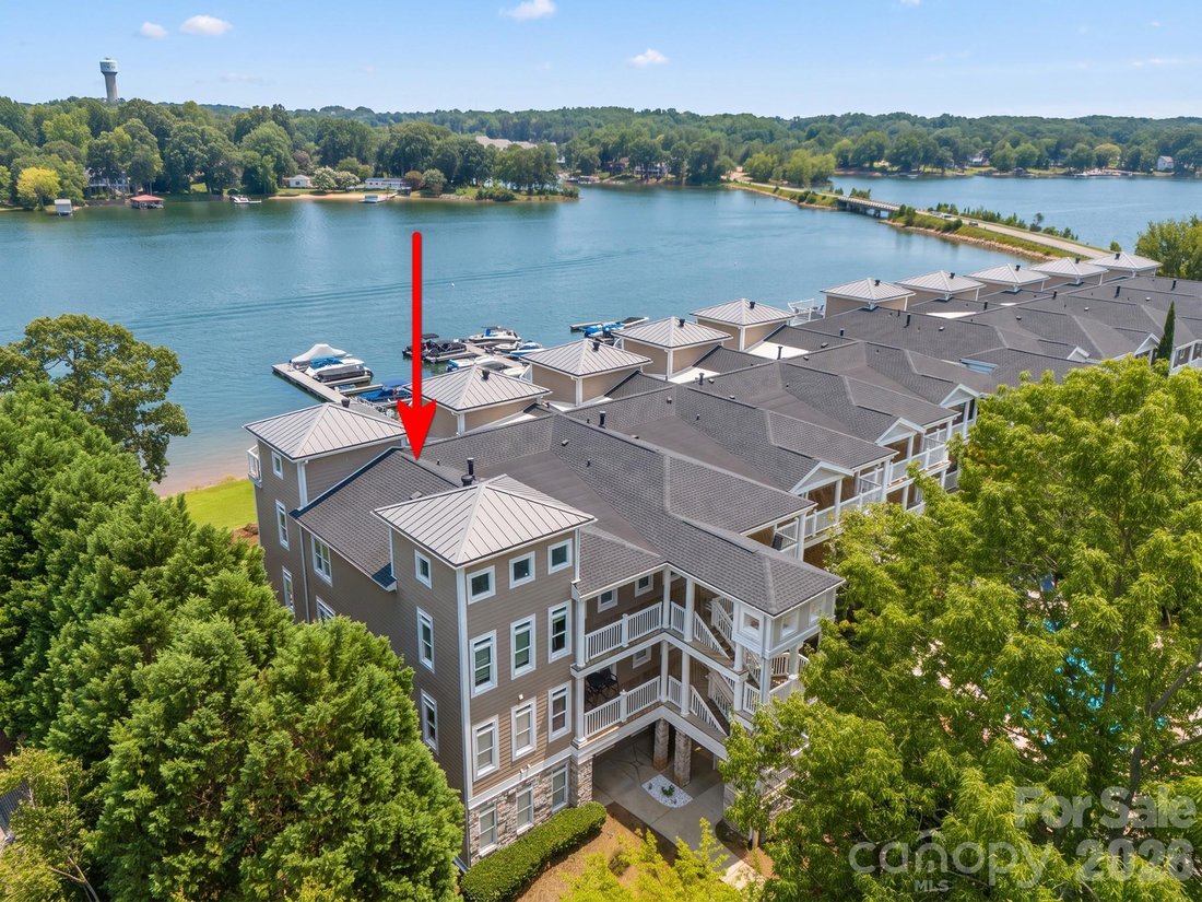 Condo in Mooresville, North Carolina, United States 4 - 18716261