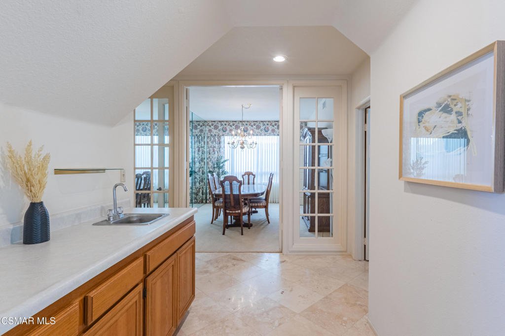 Casa en Moorpark, California, Estados Unidos 4 - 18717032
