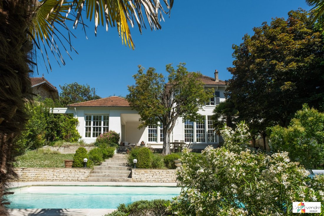 Villa en Yerres, Isla de Francia, Francia 3 - 18720070