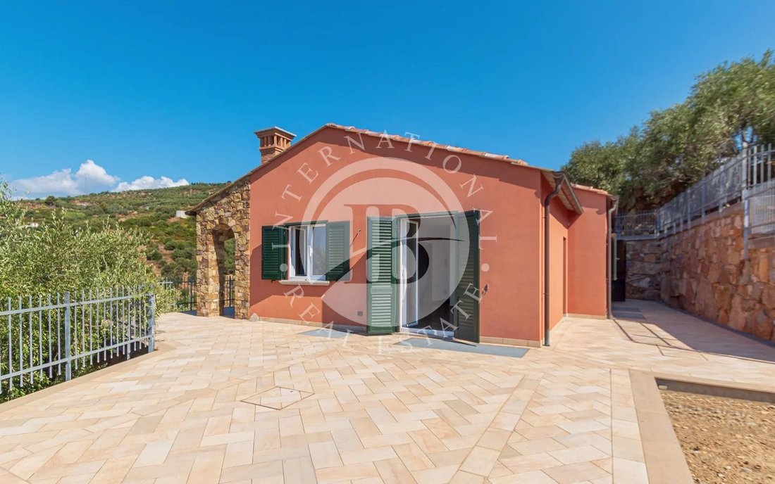 Villa in Terzorio, Liguria, Italy 5 - 18717110