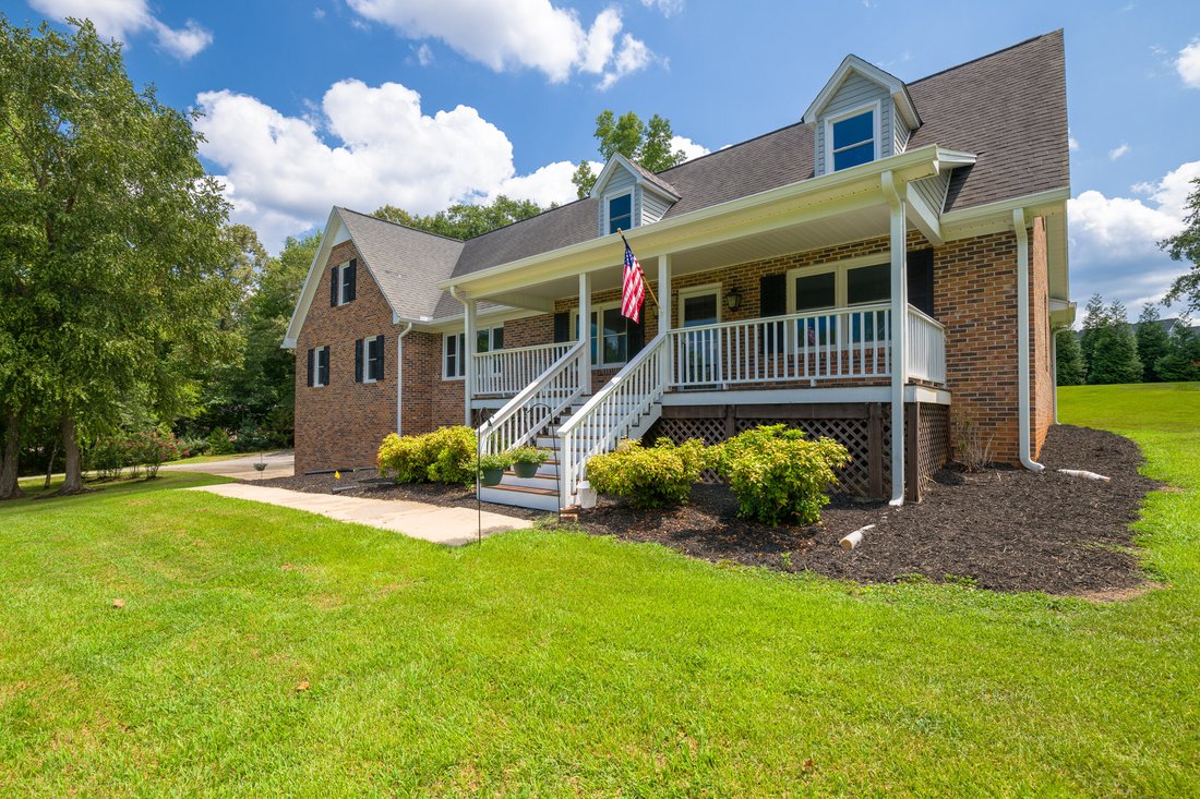 House in Fountain Inn, South Carolina, United States 2 - 18716603