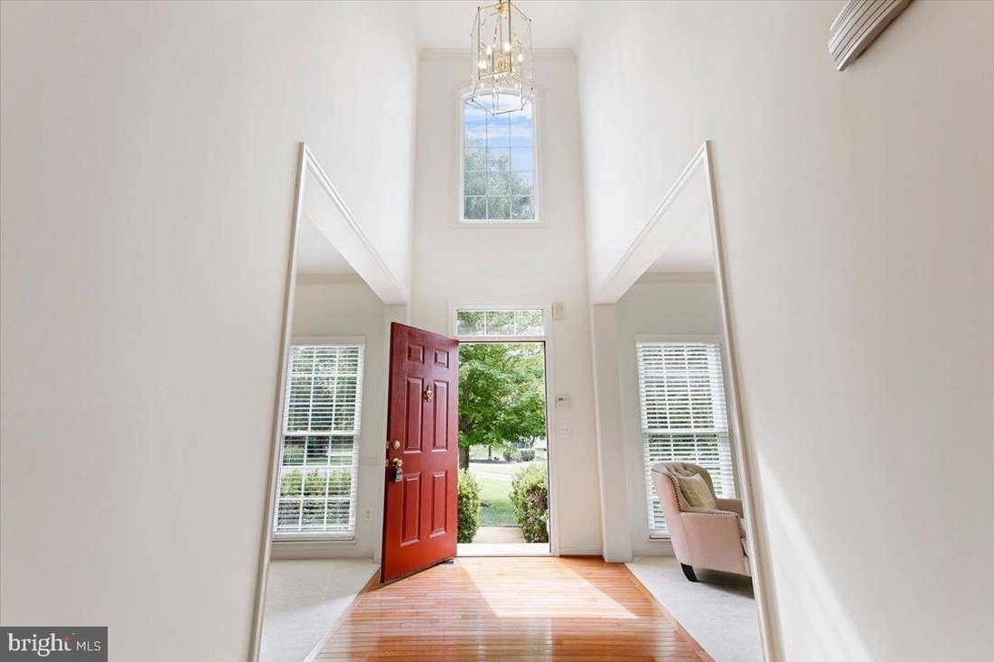 House in Lorton, Virginia, United States 2 - 18720043