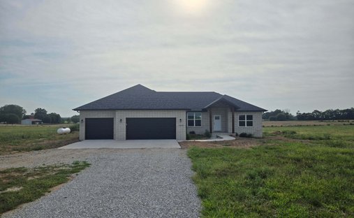 House in Billings, Missouri, United States 1