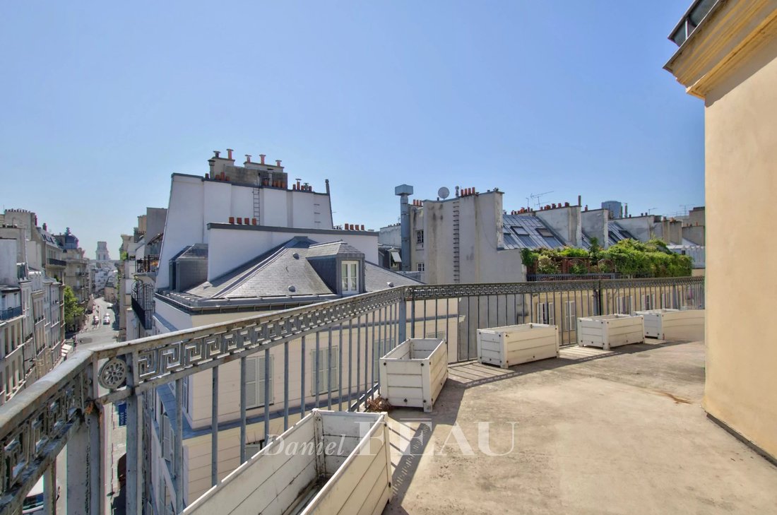 Apartment in Saint Thomas d'Aquin, Paris 7e Arrondissement, Paris 5 - 18717151