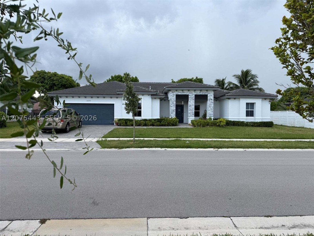 House in Miami, Florida, United States 1 - 18706008