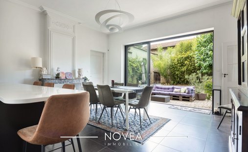 House in Nord, Jassans-Riottier, France 1