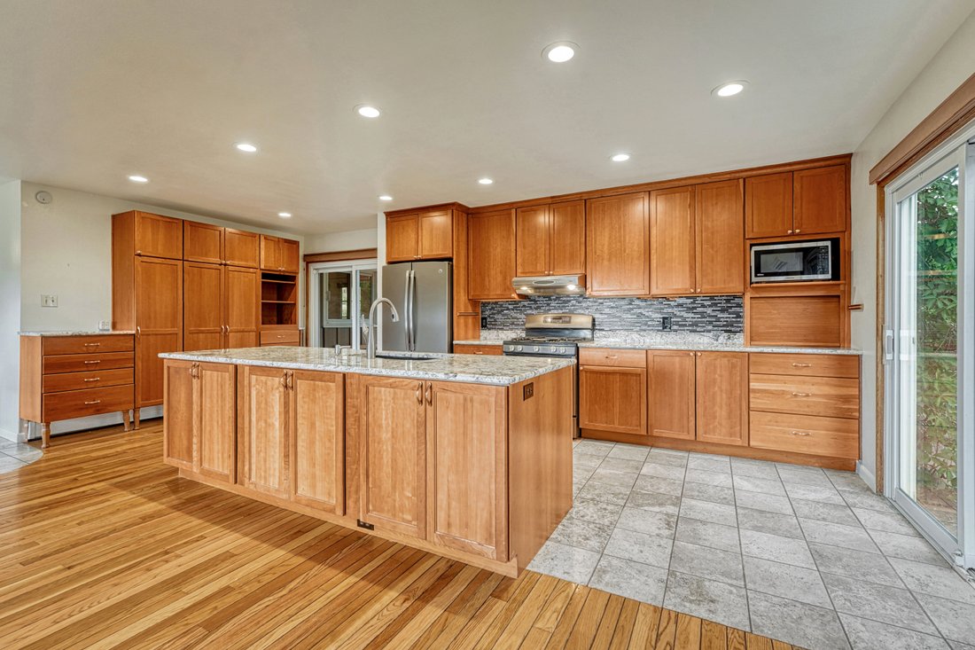 House in Colorado Springs, Colorado, United States 4 - 18717797