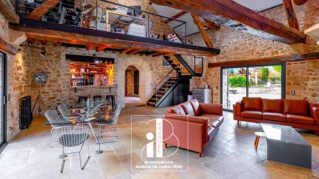 Estate in Fontainebleau, Ile-de-France, France 4 - 17042985
