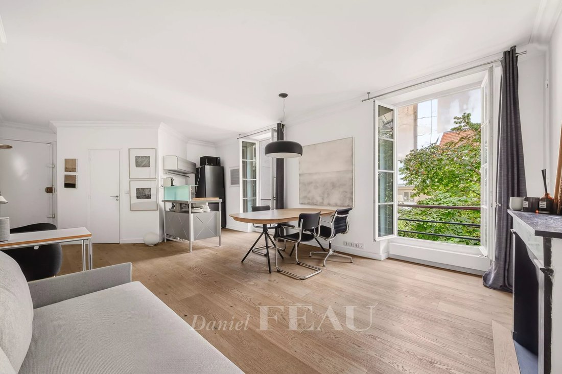 Apartment in Saint Gervais, Paris 4e Arrondissement, Paris 3 - 18716702