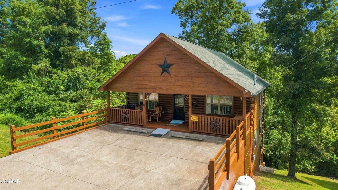 House in Sevierville, Tennessee, United States 1 - 18718572