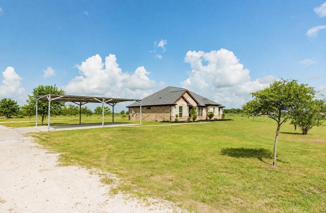 House in Angleton, Texas, United States 5 - 18103173