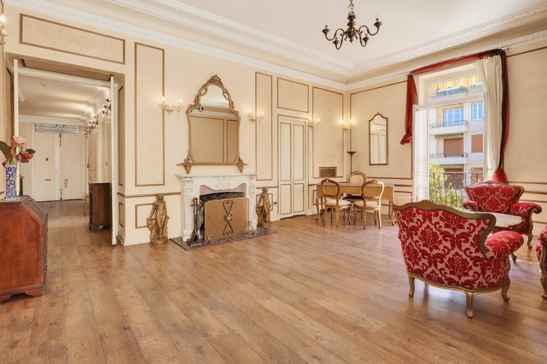 Wohnung in Nizza, Provence-Alpes-Côte d'Azur, Frankreich 3 - 18716576