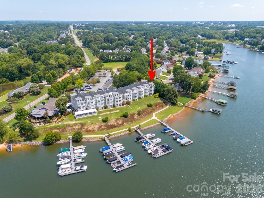 Condo in Mooresville, North Carolina, United States 1 - 18716261