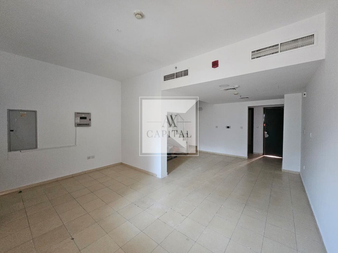Villa in Jumeirah Village Circle, Dubai, Vereinigte Arabische Emirate 1 - 18717221