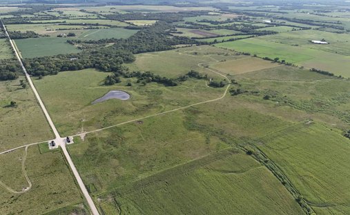 Land in Lone Elm, Kansas, United States 1