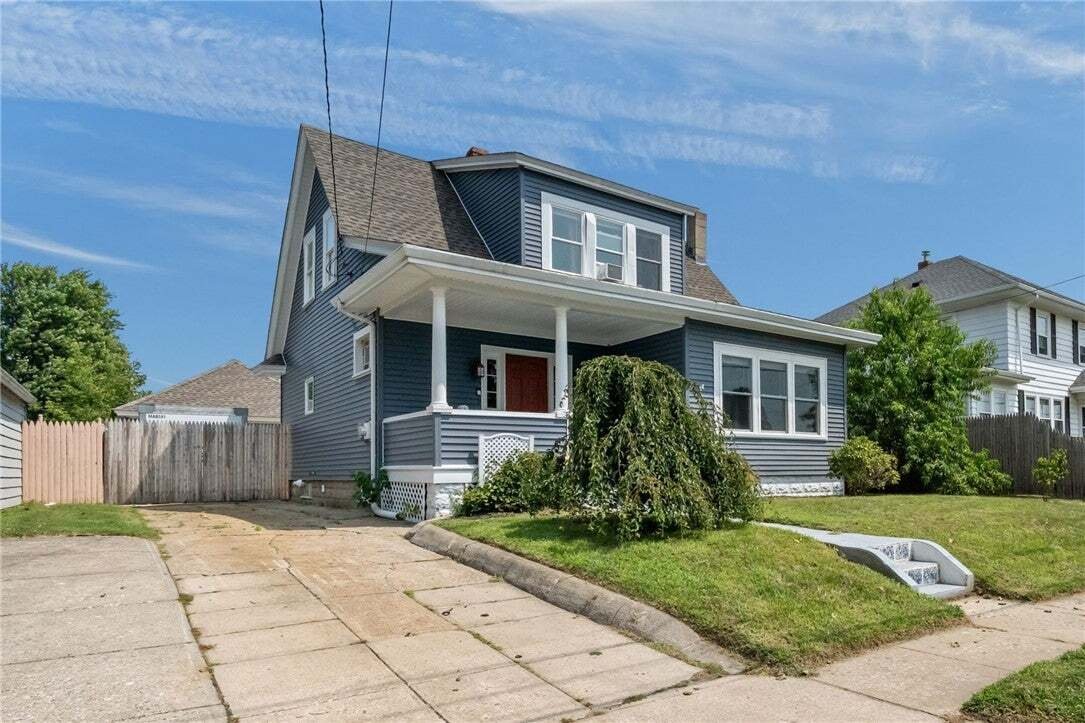 House in Cranston, Rhode Island, United States 2 - 18718351
