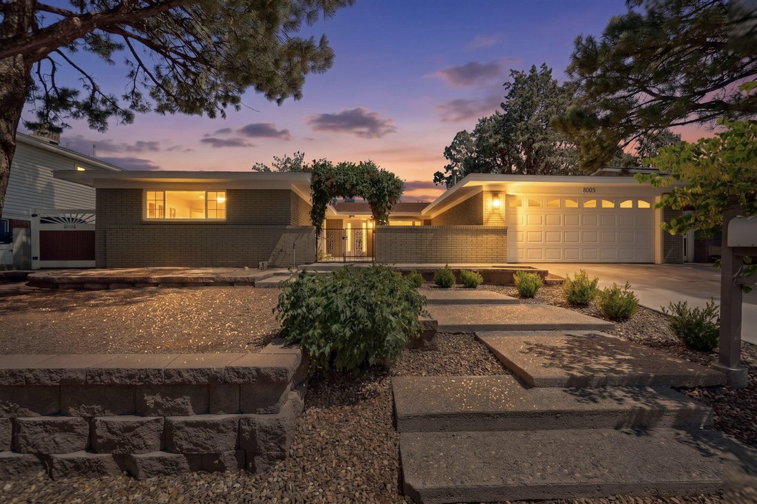 House in Albuquerque, New Mexico, United States 1 - 18718220