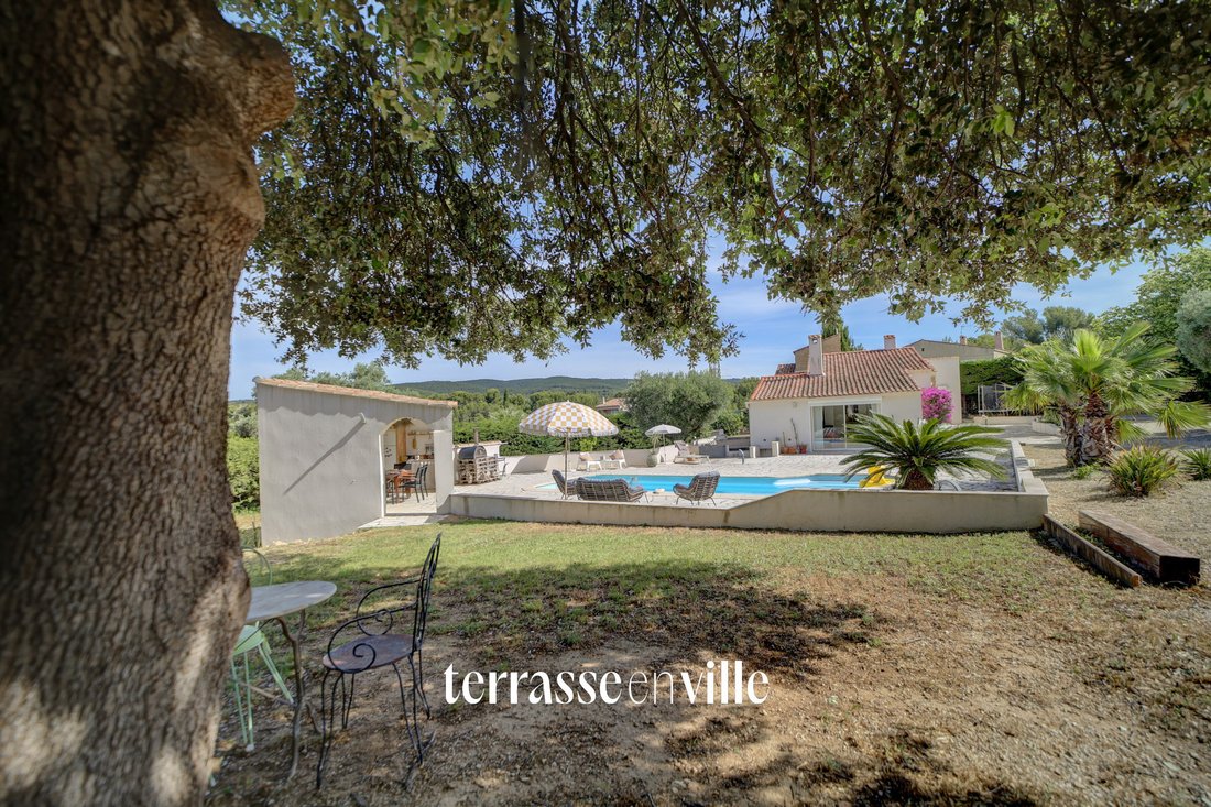 House in Saint-Cyr-sur-Mer, Provence-Alpes-Côte d'Azur, France 5 - 18719490