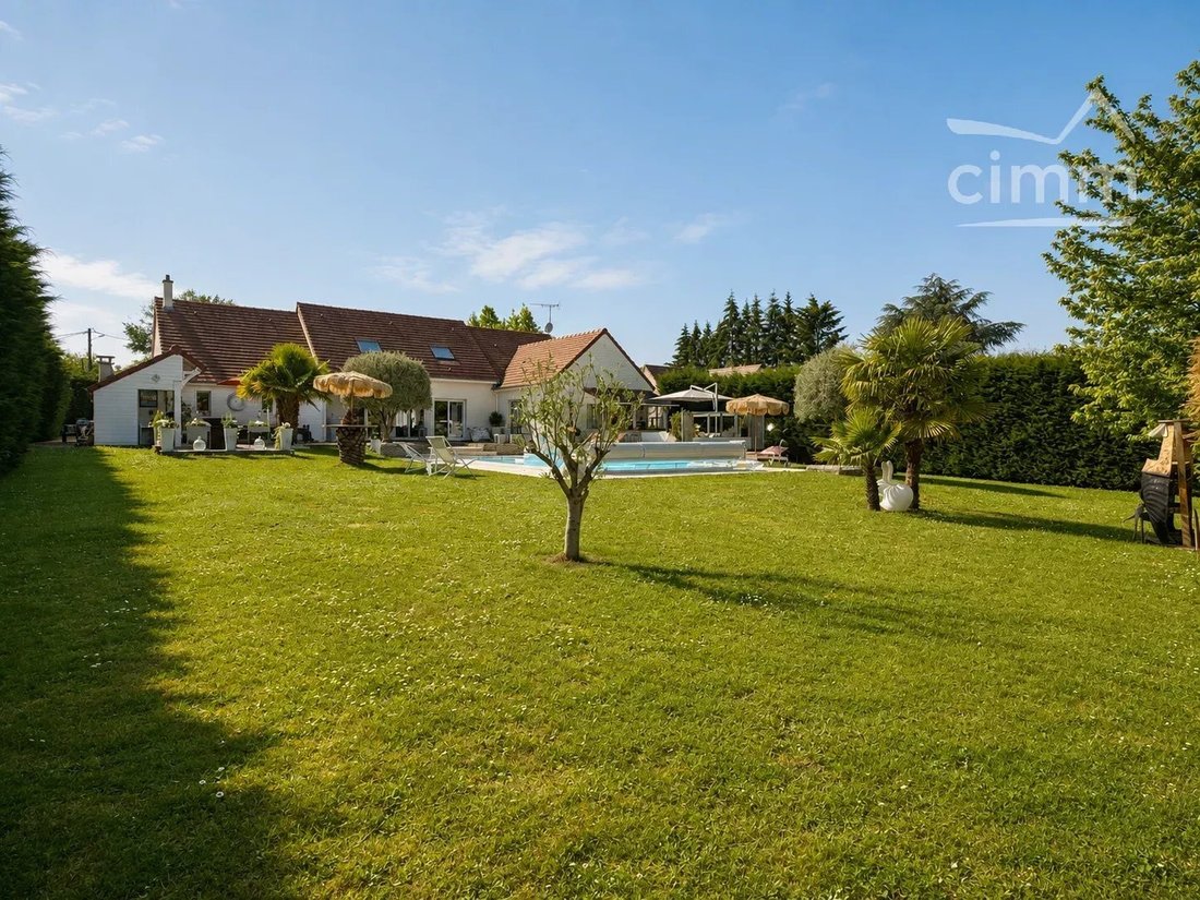 Casa en San Jorge-Grouets, Blois, Francia 1 - 18504076