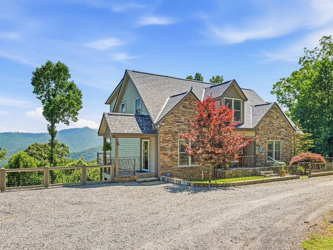 Casa en Asheville, Carolina del Norte, Estados Unidos 1 - 18603776