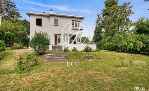 Maison à La Châtaigneraie-La Feuillaume Sud, La Celle-Saint-Cloud, France 1